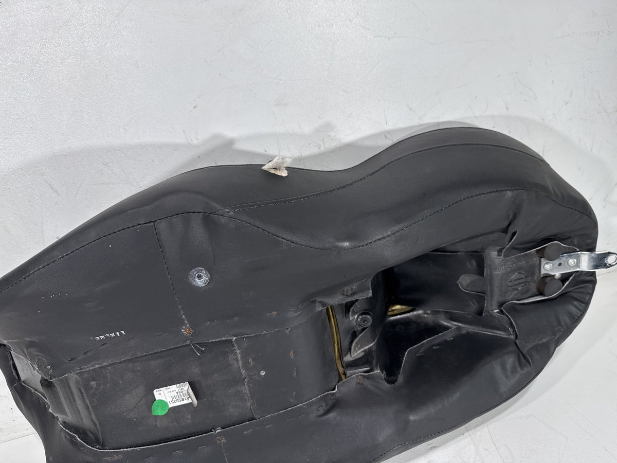 2011 Harley Road King Touring FLHR OEM Passenger Rider Driver Seat Saddle TORN!