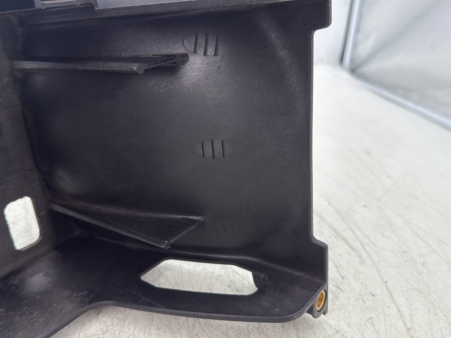 2016 Harley Road King Touring FLHR OEM Battery Tray Bracket Holder Carrier