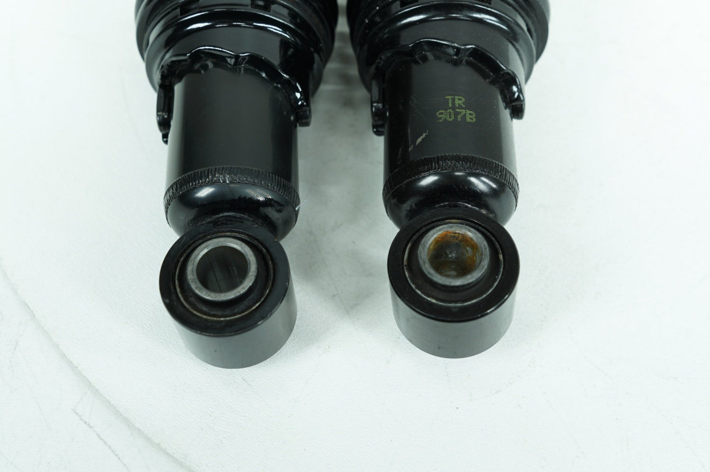 2004 - 2022 Harley-Davidson Sportster Iron 883 Rear Left Right Shock Absorbers 54000088