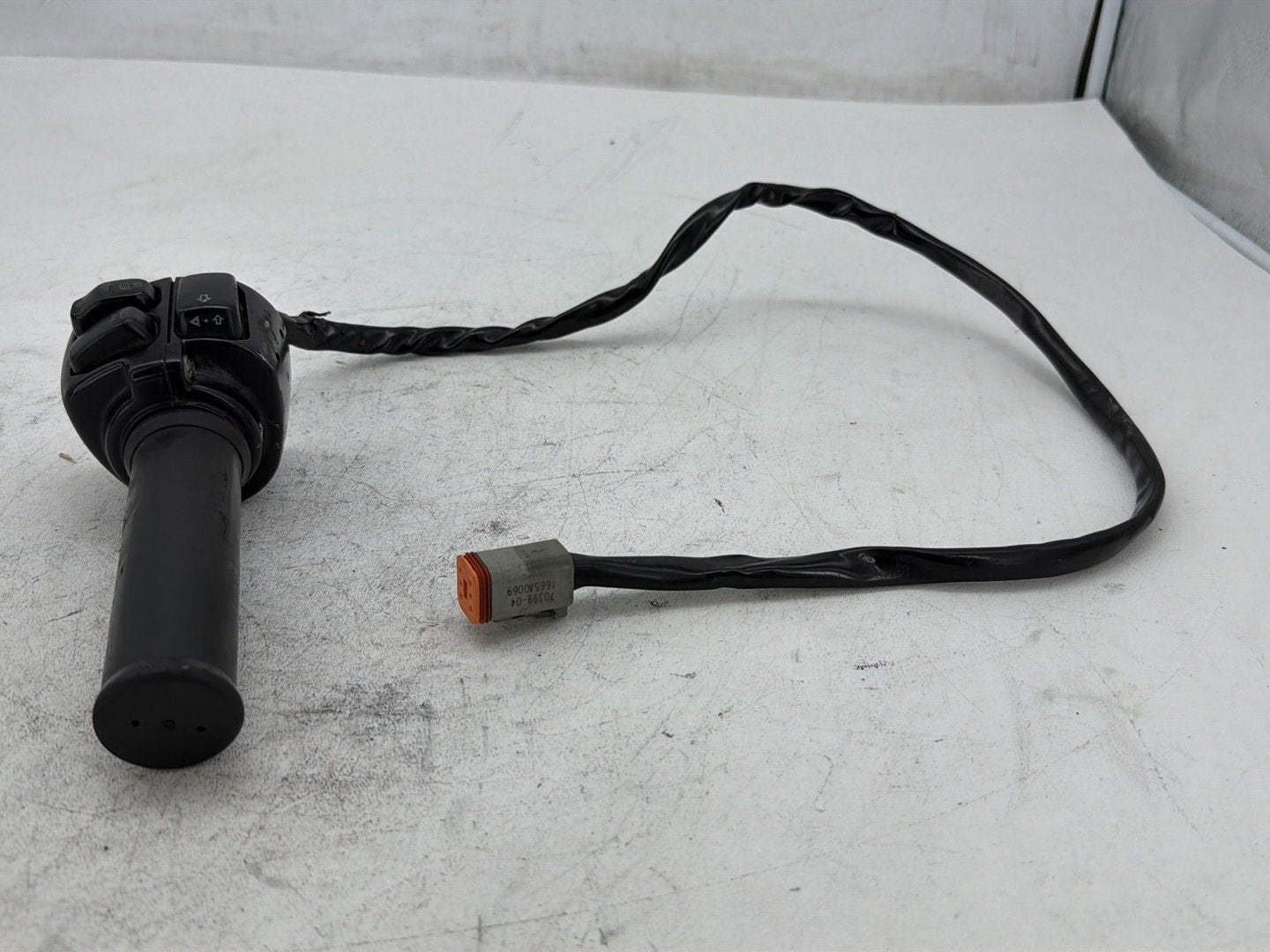 2006 Harley Sportster 1200 Custom XL1200C OEM Left Turn Signal Headlight Switches Controls