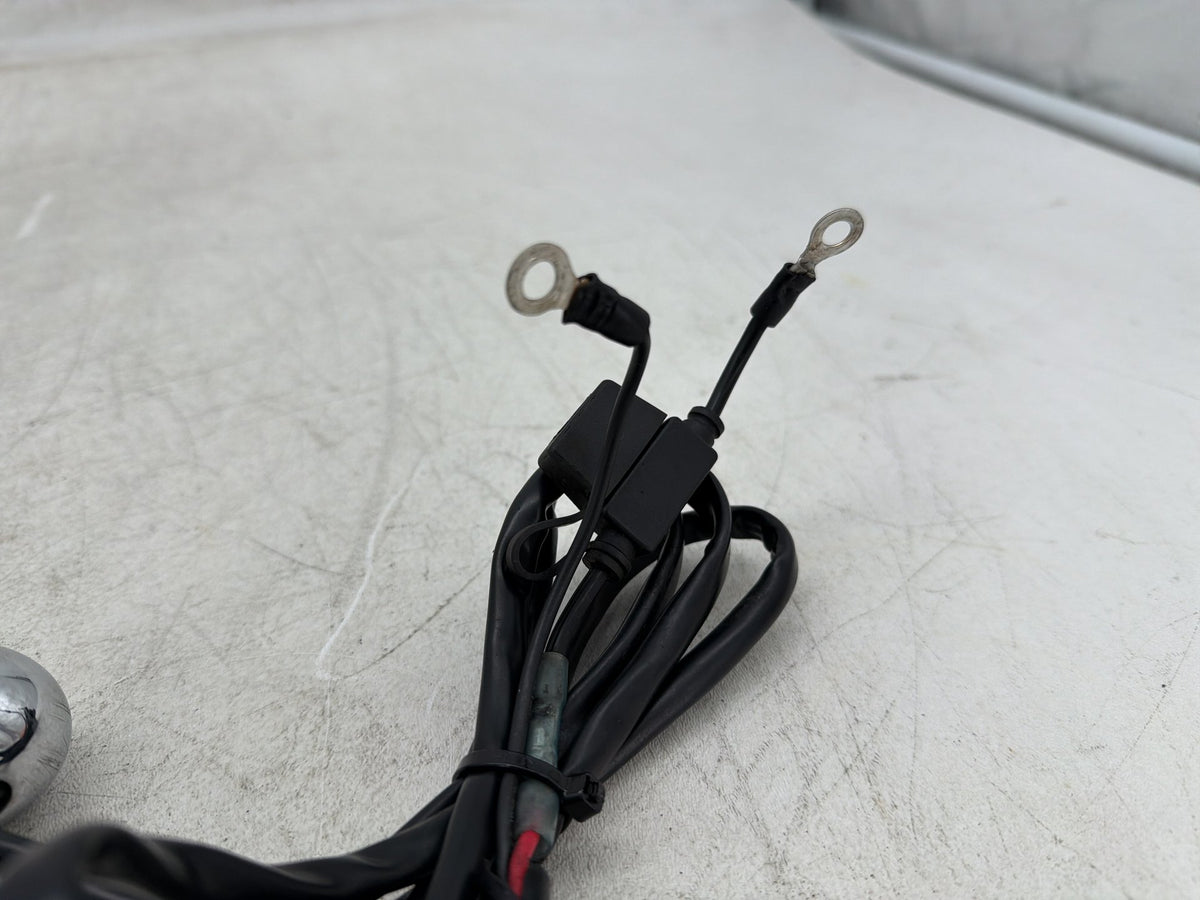 2001 Harley Fat Boy Softail FLSTFI OEM Handlebar Mounted Auxiliary Power Port