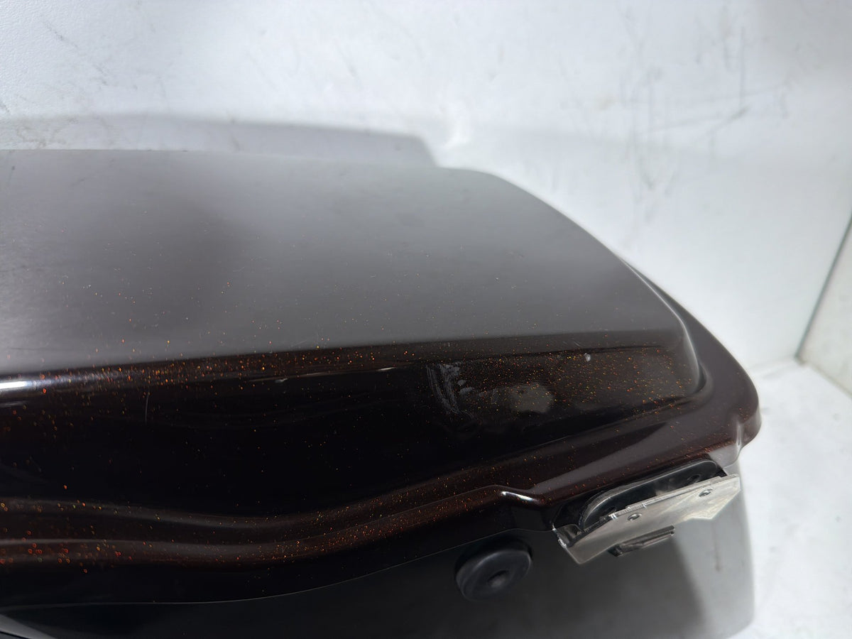2011 Harley Electra Glide Touring Ultra OEM Left Right Saddlebags Luggage NOKey