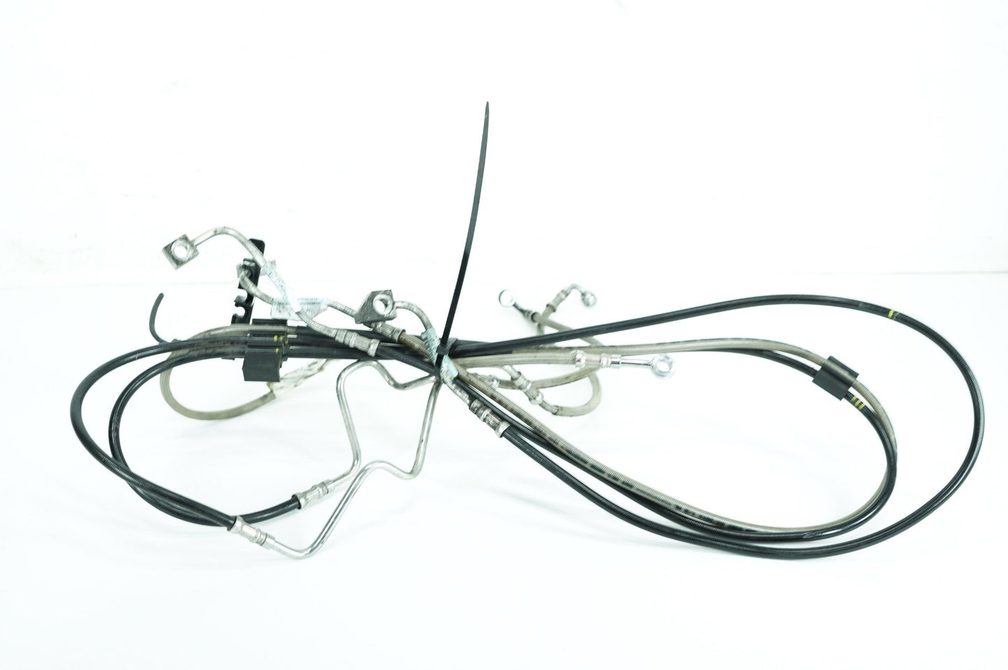 2007 - 2016 Harley-Davidson Touring CVO Electra Screamin Eagle Front Brake Hose Line Pipe ABS 41800206