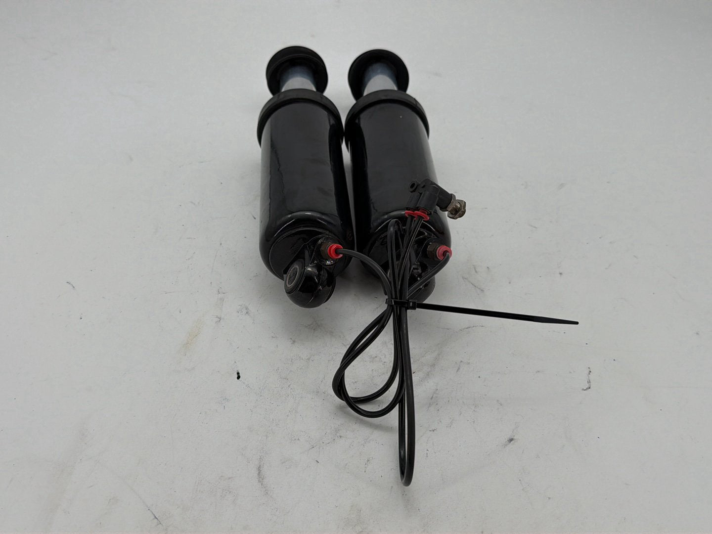2003 Harley Road King Touring FLHRCI Classic OEM Rear Left Right Shock Absorbers
