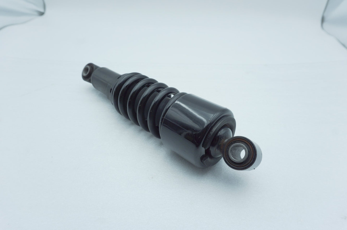 2008 - 2016 Harley-Davidson Dyna Wide Glide Rear 1 Shock Absorber 54615-01