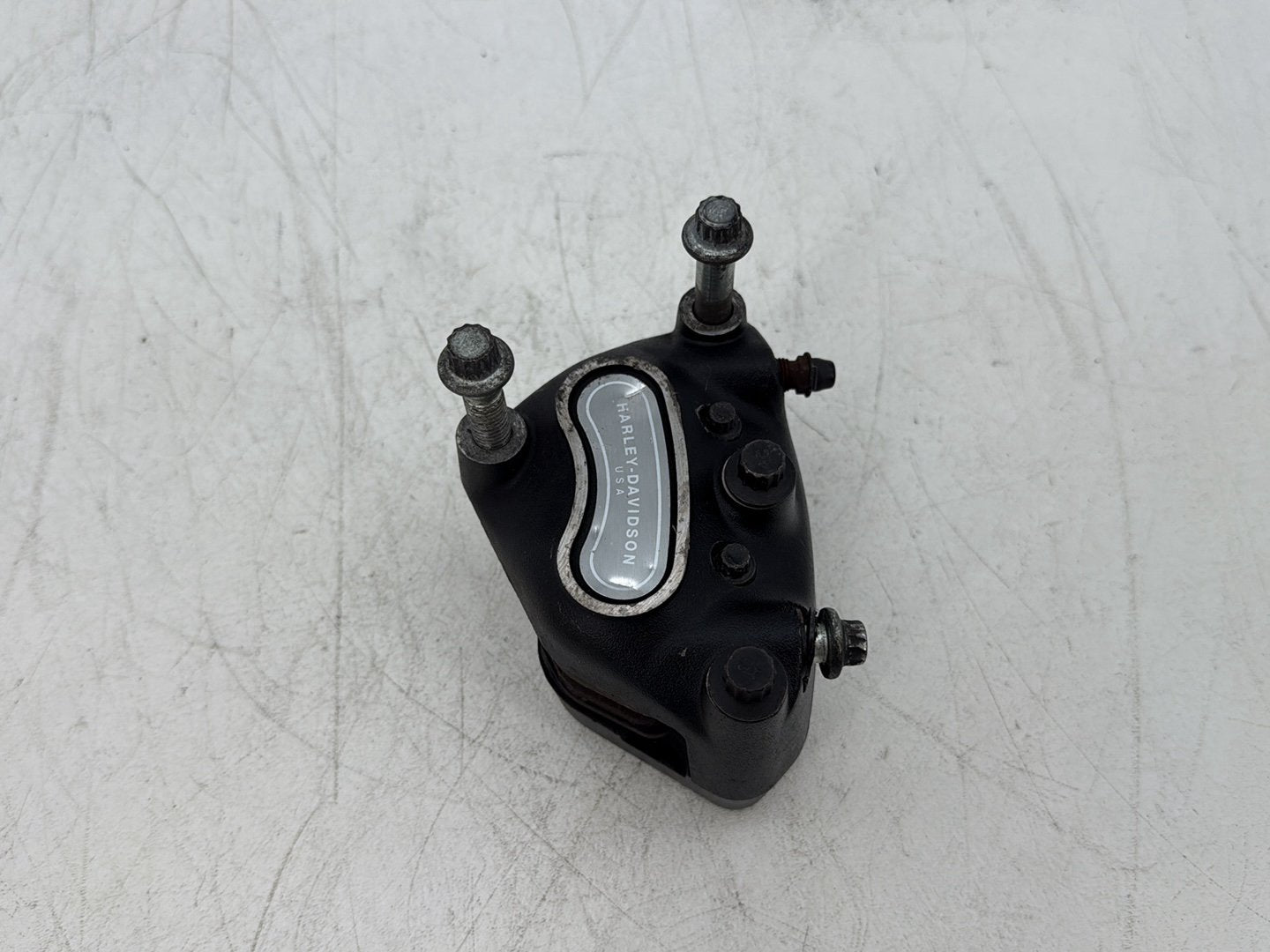 2000 Harley Touring FLHTCUI Electra Glide Ultra OEM Front Left 1 Brake Caliper