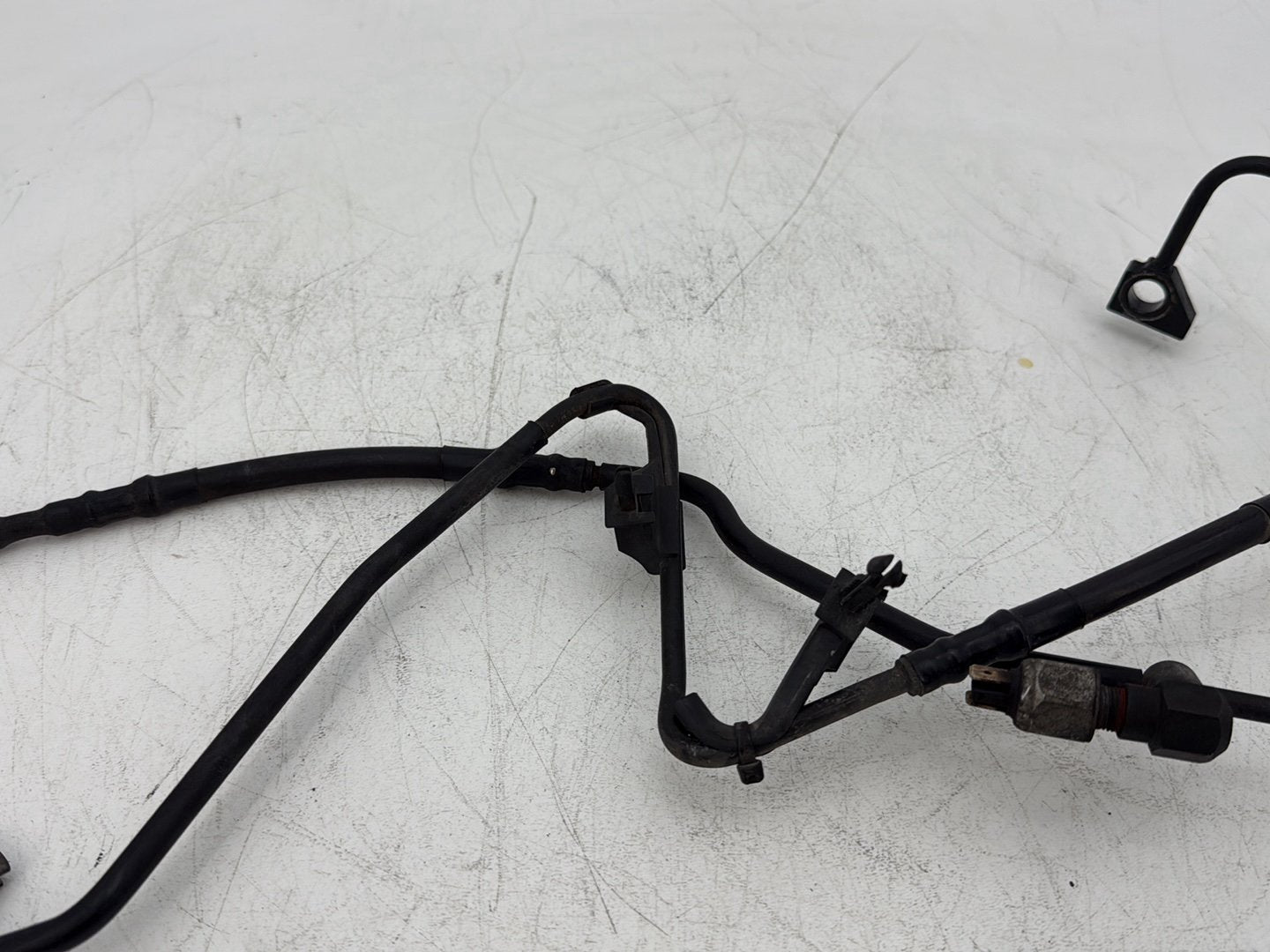 2014 Harley Street Glide Touring FLHXS OEM Rear Brake Hose Line Pipe ABS