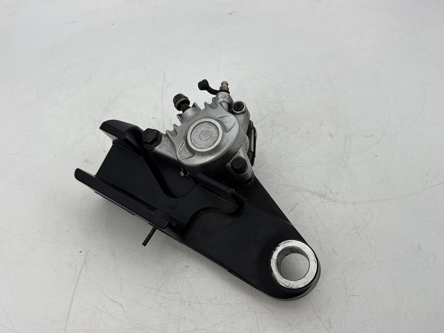 2006 Harley Sportster XL883C 883 Custom OEM Rear Back Brake Caliper w/ Bracket