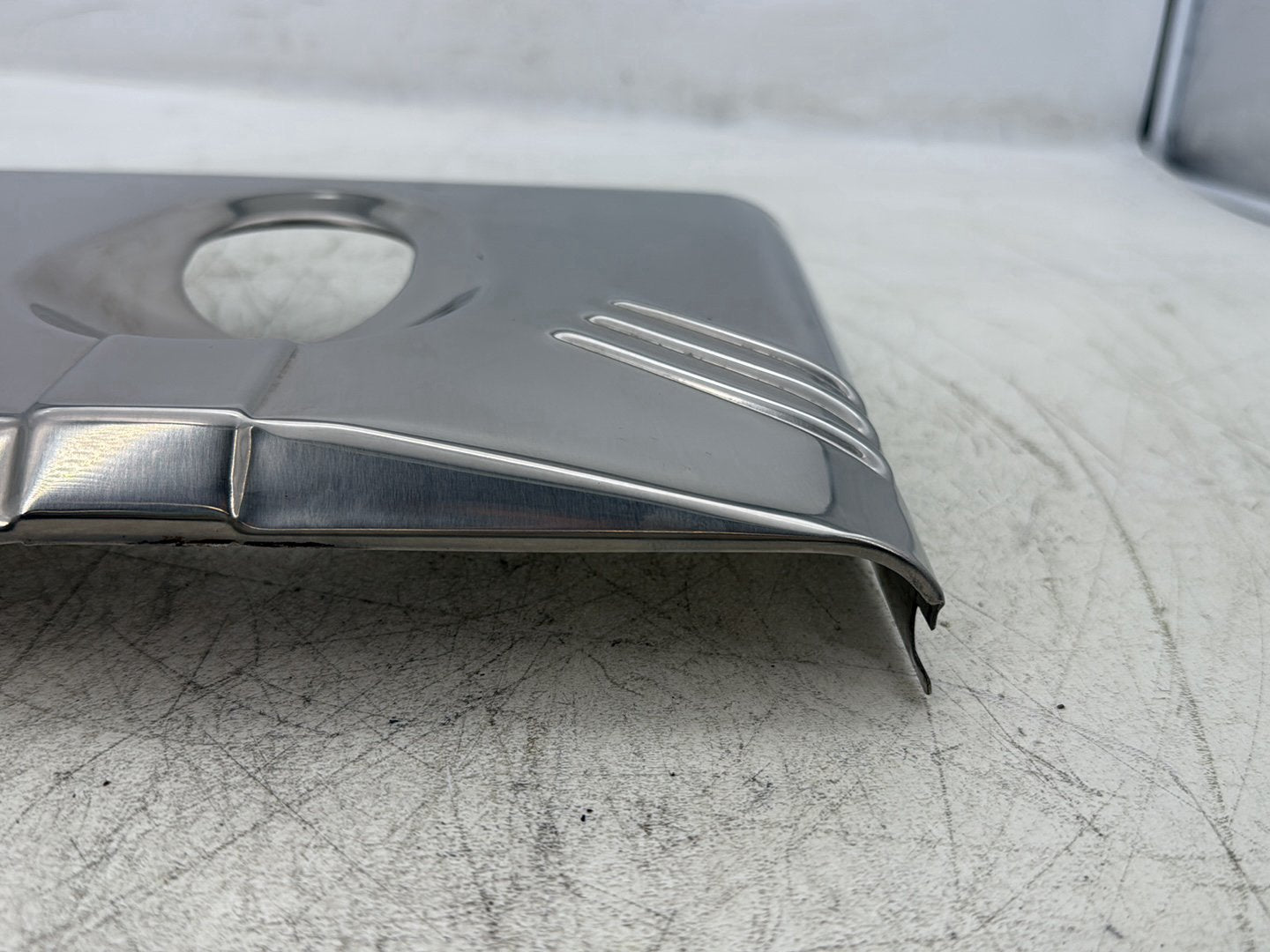 2000 Harley Softail FLSTC Heritage Classic OEM Front Upper Nacelle Headlight Cover Panel