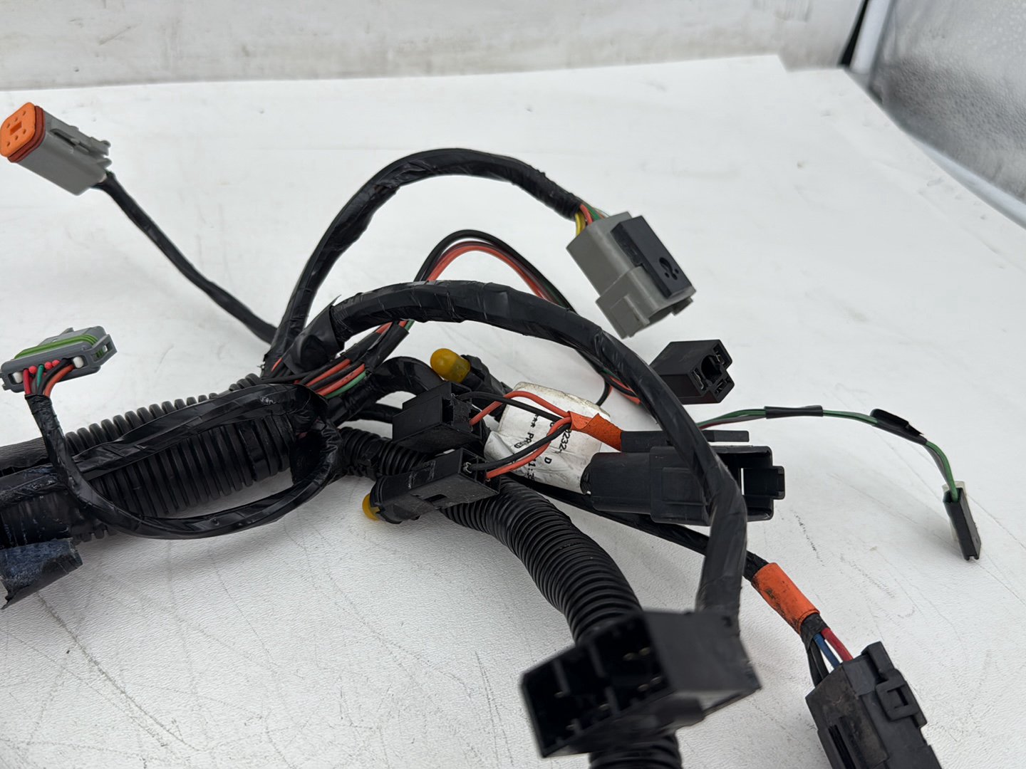 2005 Harley Electra Glide Touring Ultra FLHTCUI OEM Front Sub Wiring Harness Loom Interconnect