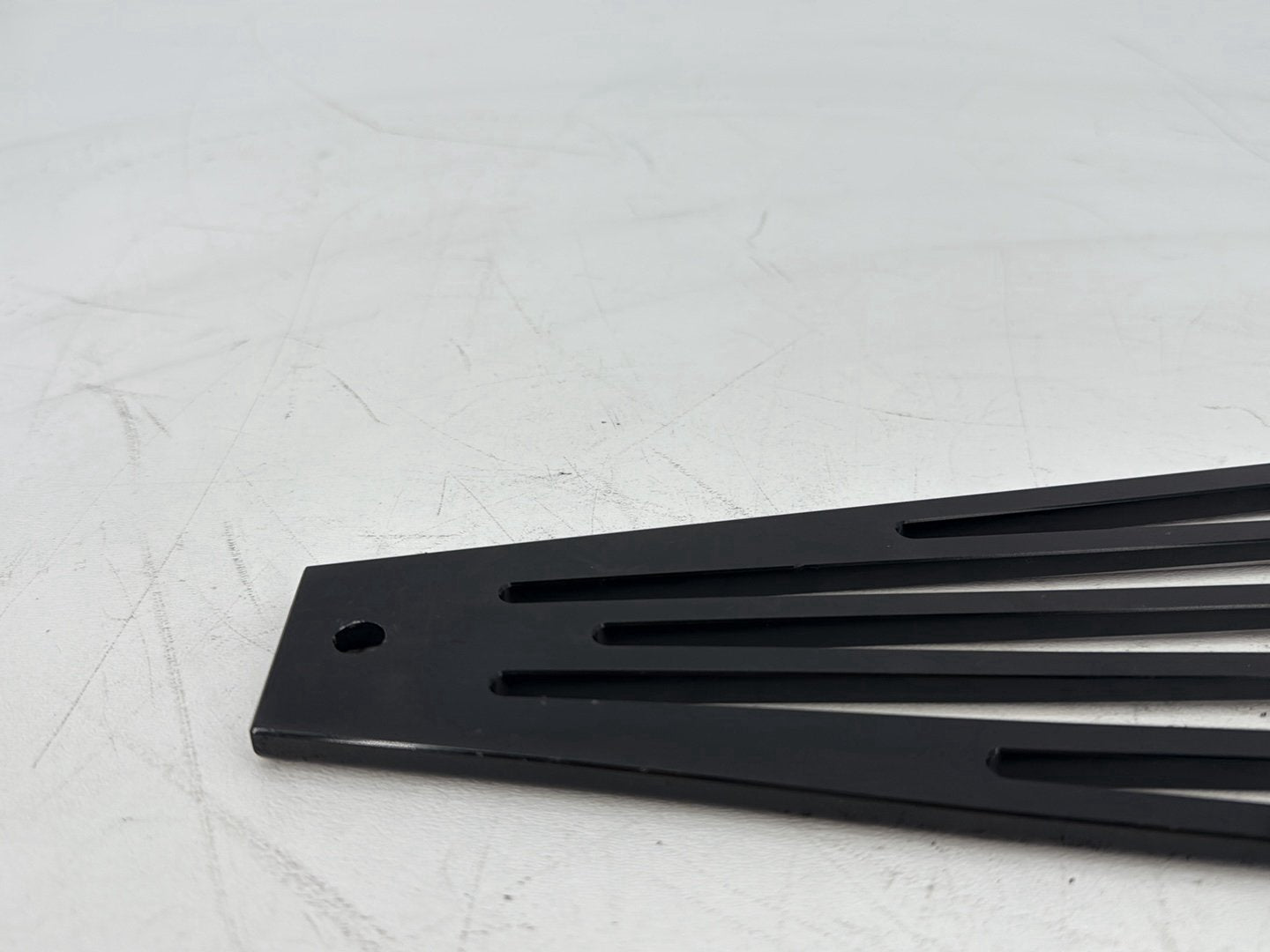 2007 - 2016 Harley-Davidson Touring Electra Glide Ultra Rear Frame Fender Inner Bracket 908355B