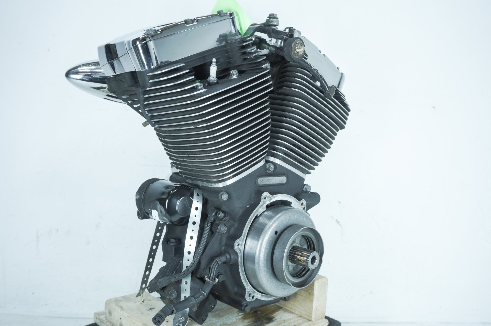 2007 - 2017 Harley-Davidson Dyna 105th Wide Glide EFI Twin Cam 96 Engine Motor 19255-08
