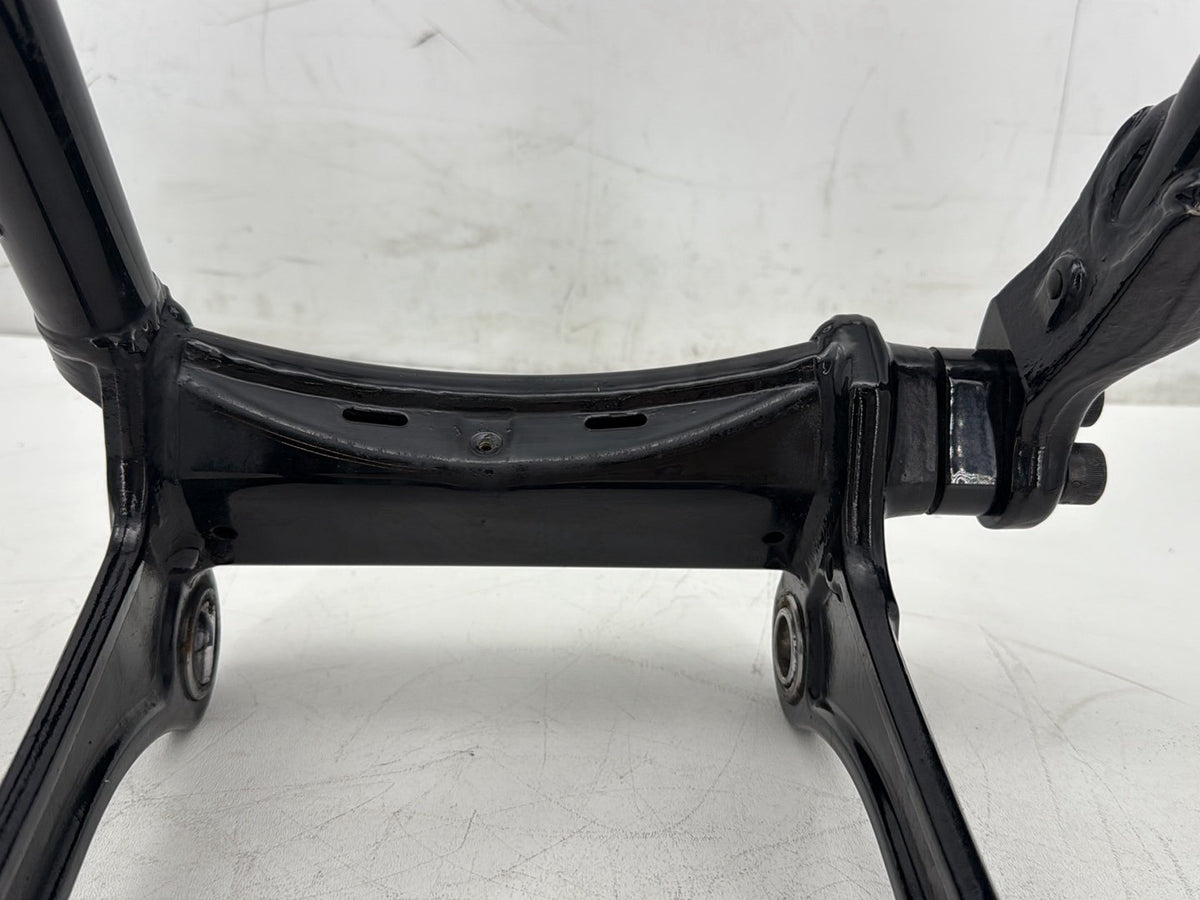 2019 Harley Softail Street Bob FXBB OEM Rear Fork Swingarm Swing Arm 47400099BHP