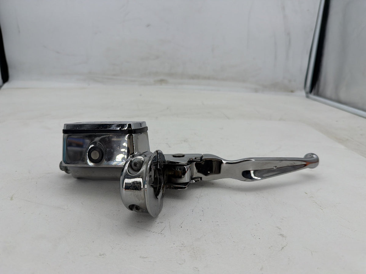 1995 Harley Heritage Softail Classic OEM Front Right Brake Lever Master Cylinder