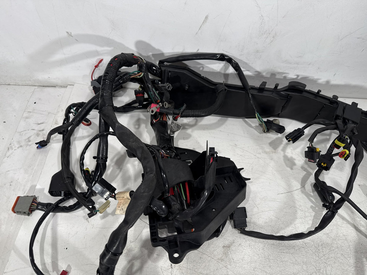 2010 Harley Road King Touring Police OEM Main Wire Wiring Harness Loom NON-abs