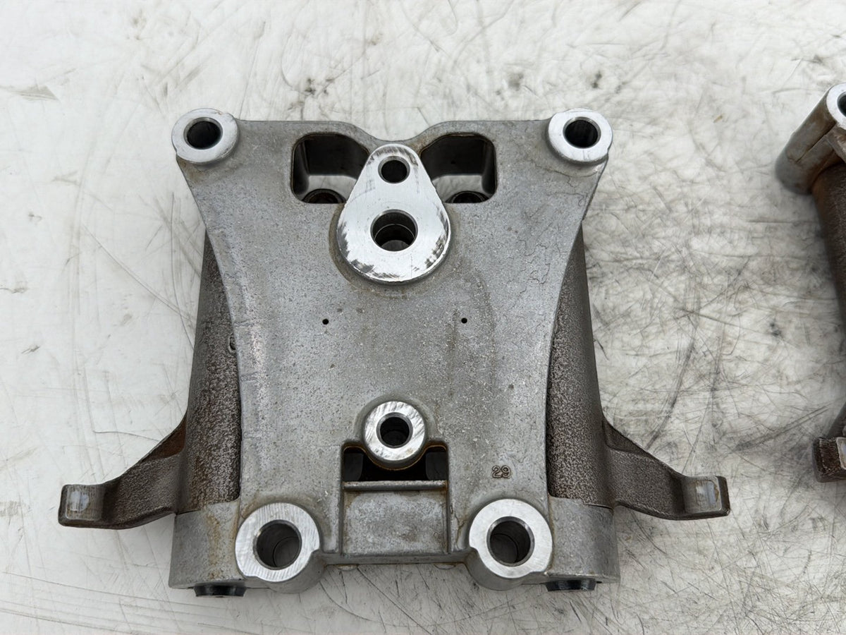 2015 Harley Electra Glide Touring Low OEM Engine Twin Cam Rocker Arms 17593-99