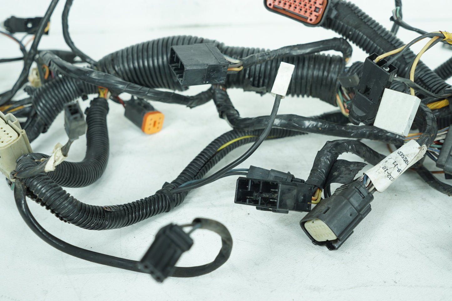 2007 - 2013 Harley-Davidson Touring Electra Glide Ultra Front Sub Wiring Harness Loom Interconnect 70232-10