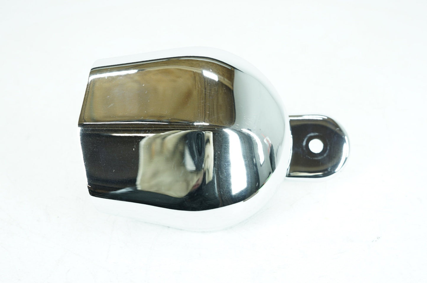 2000 - 2006 Harley-Davidson Softail Heritage Classic Horn Signal Klaxon Chrome Cover 69012-93A