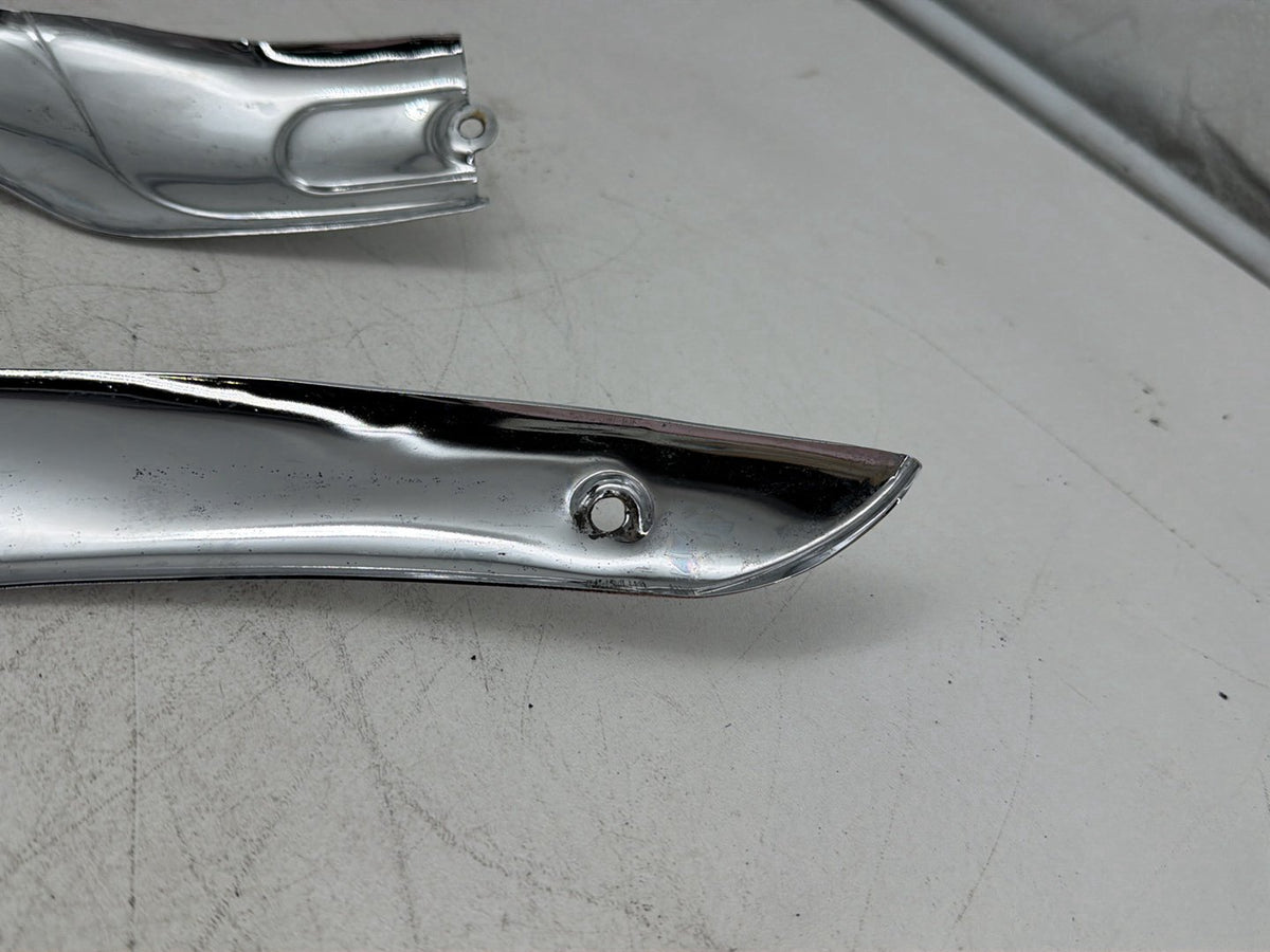 2009 Harley Road Glide Touring FLTR Front Windshield Mount Trim Strip