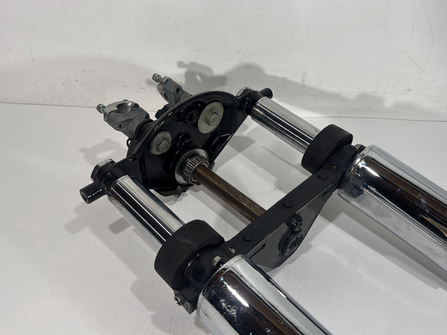 2003 Harley Electra Glide Touring Ultra FLHTCUI OEM Front Triple Tree Set & LH RH Fork Legs Sliders