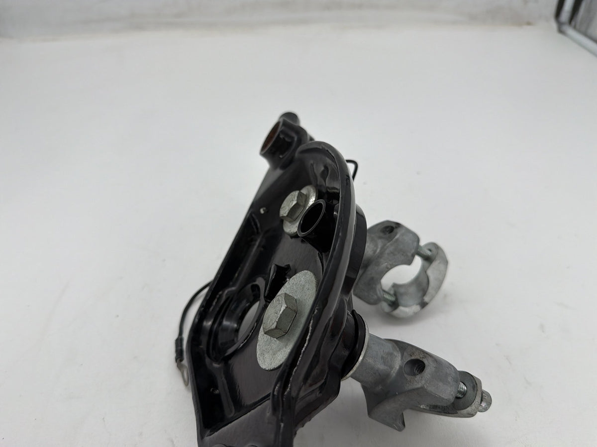 95 Harley Electra Glide Touring Classic OEM Front Fork Upper Triple Tree Clamps