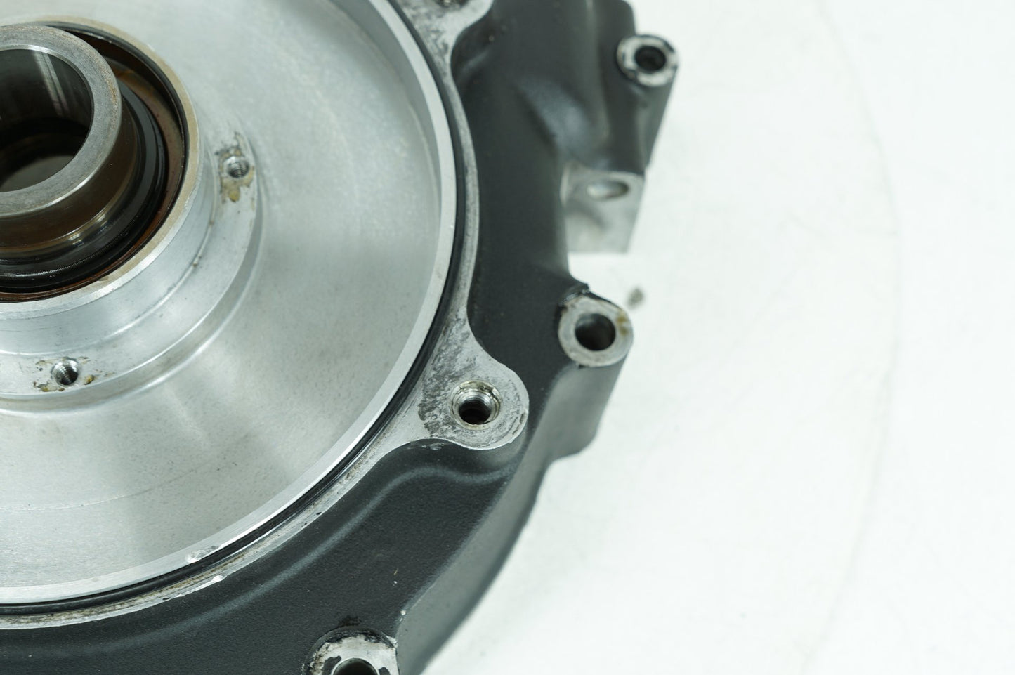 1984 - 1998 Harley-Davidson Touring Electra Glide Ultra Crankcase Shaft Engine Motor Cover 24541-84C