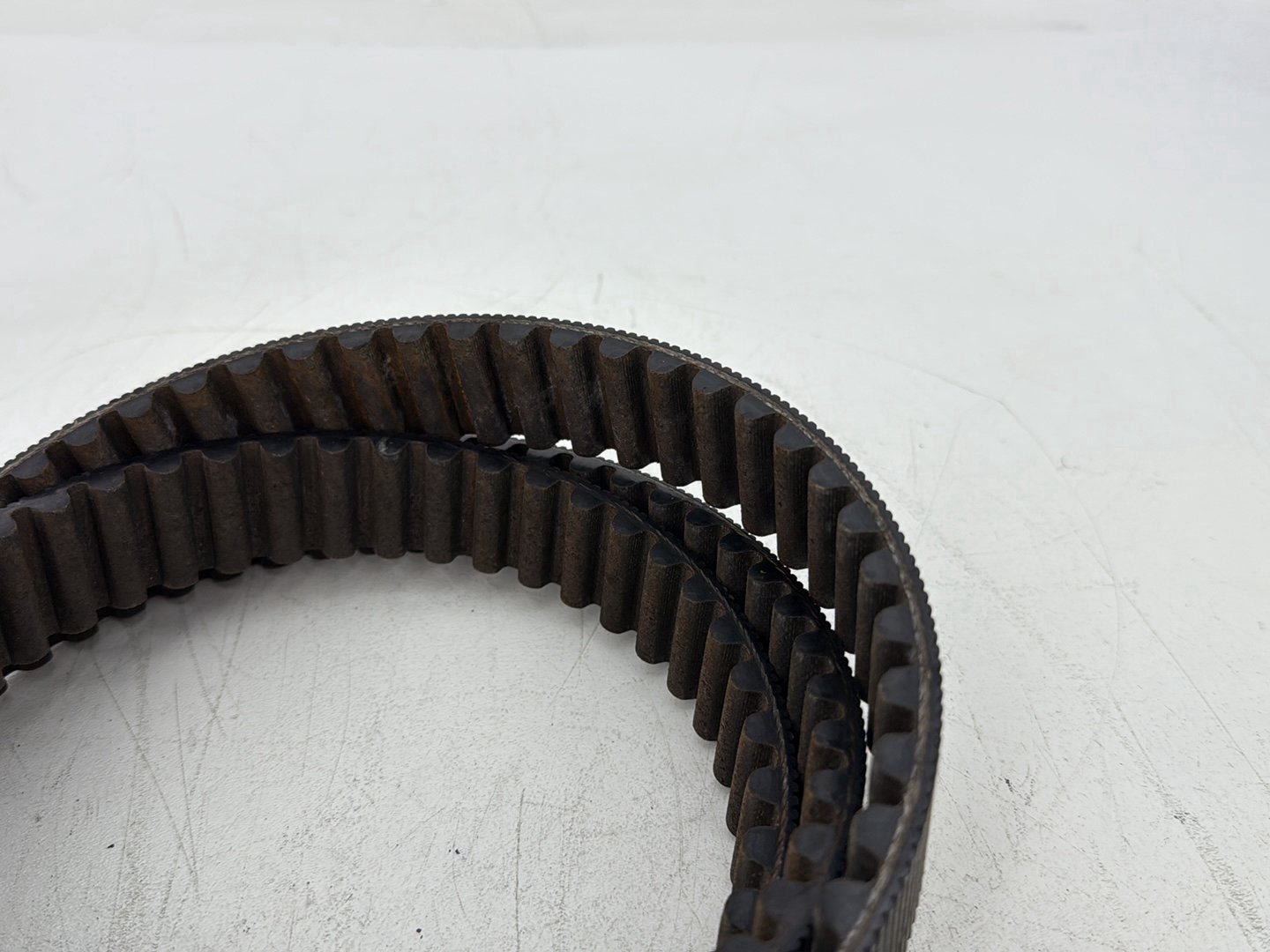 2000 Harley Touring FLHTCUI Electra Glide Ultra OEM Rear Drive Belt 139T 1.5"