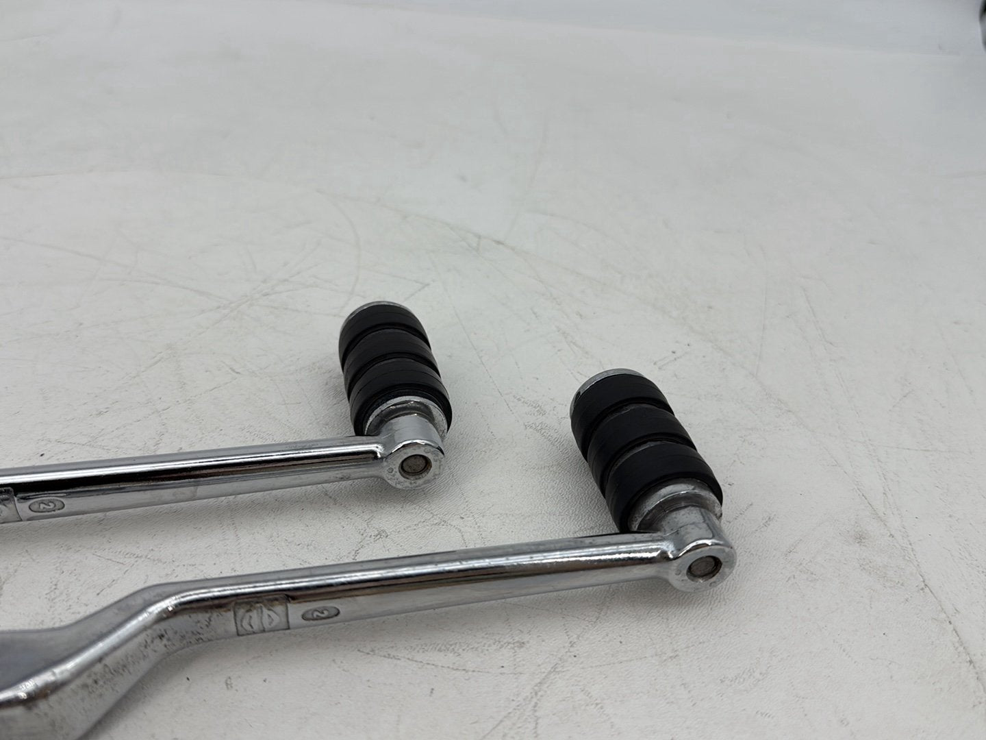 2007 - 2012 Harley-Davidson Touring Electra Glide Ultra Gear Shifter Lever Pedal Pedals 	33895-82C