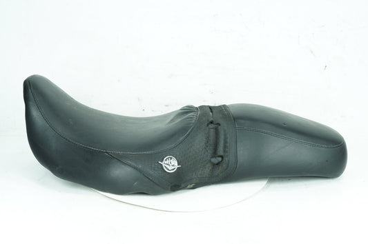 1999 - 2006 Harley-Davidson Touring Electra Glide Passenger Rider Driver Seat Saddle  	51704-05