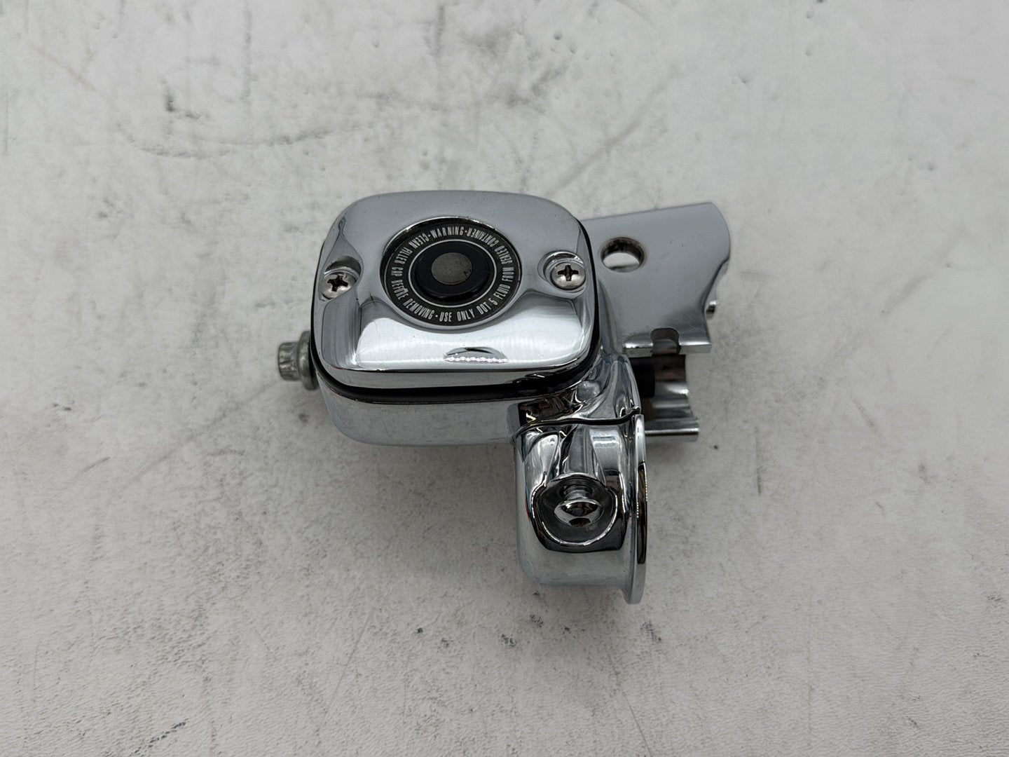 2003 Harley Electra Glide Touring Ultra FLHTCUI OEM Front Right Hand Brake Lever Master Cylinder Reservoir