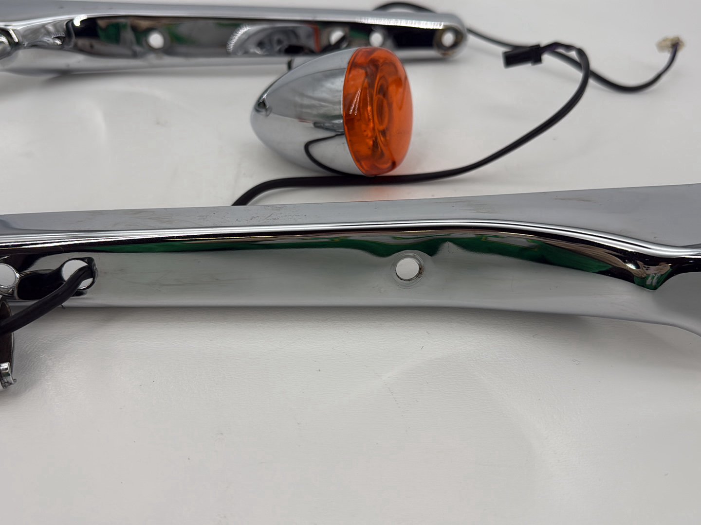 2003 Harley Sportster XL1200C 1200 Custom Anniversary OEM Rear Left Right Fender Struts Bracket & Turn Signal