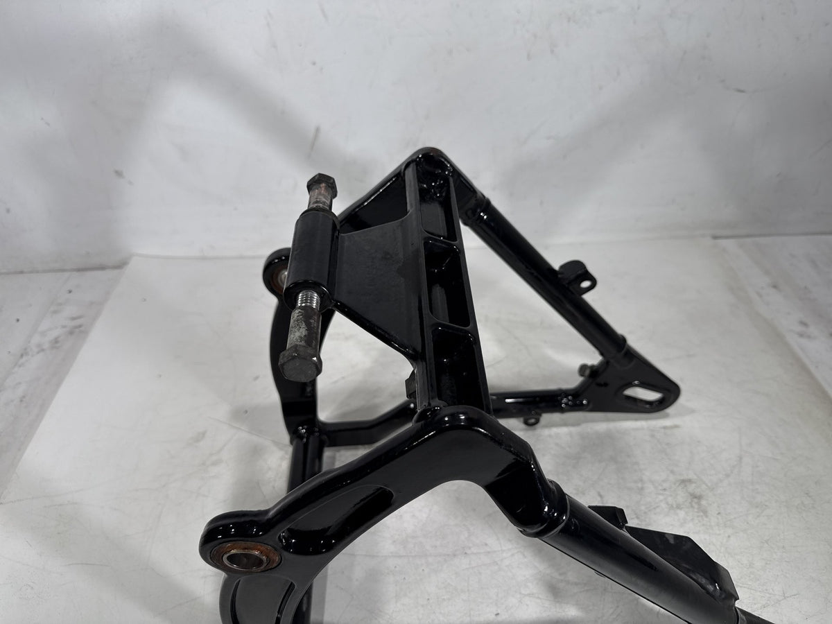 2004 Harley Heritage Softail Classic FLSTCI OEM Rear Fork Swingarm Swing Arm