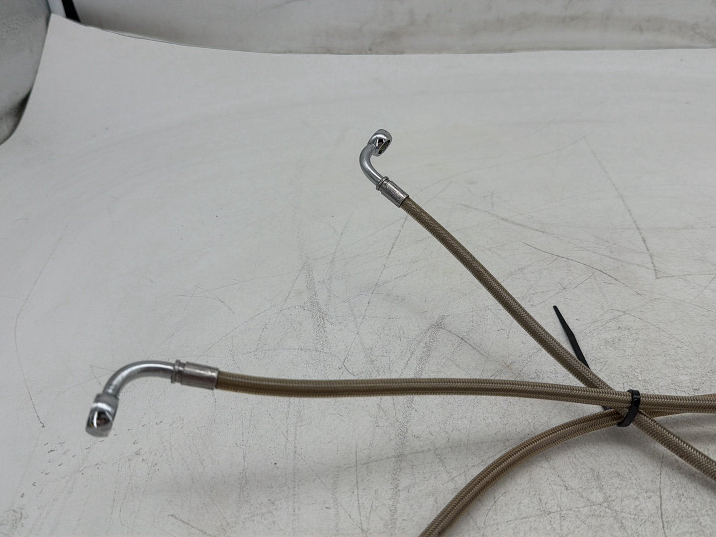 2003 Harley Electra Glide Touring Ultra OEM Front Brake Hose Line Pipe