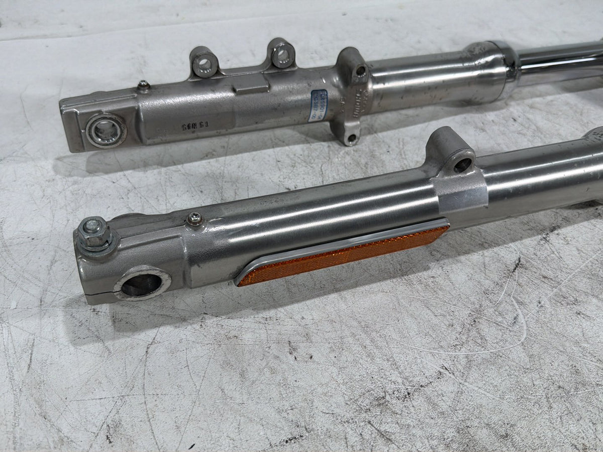 2006 Harley Sportster 883 XL883 OEM Front Triple Tree Set & LH RH Fork Legs Sliders