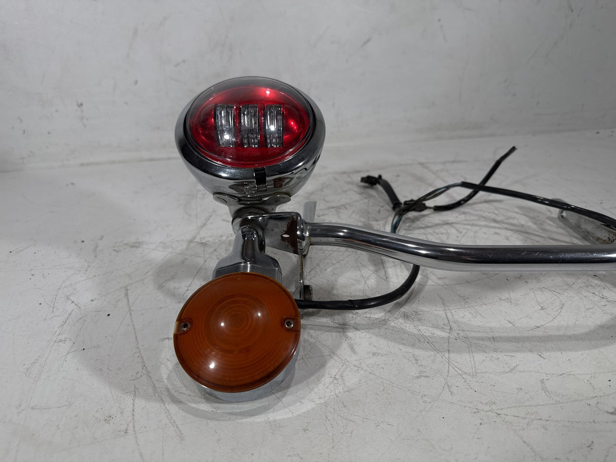 2002 Harley Heritage Softail Classic Front Turn Signal Indicators Aux Light Bar