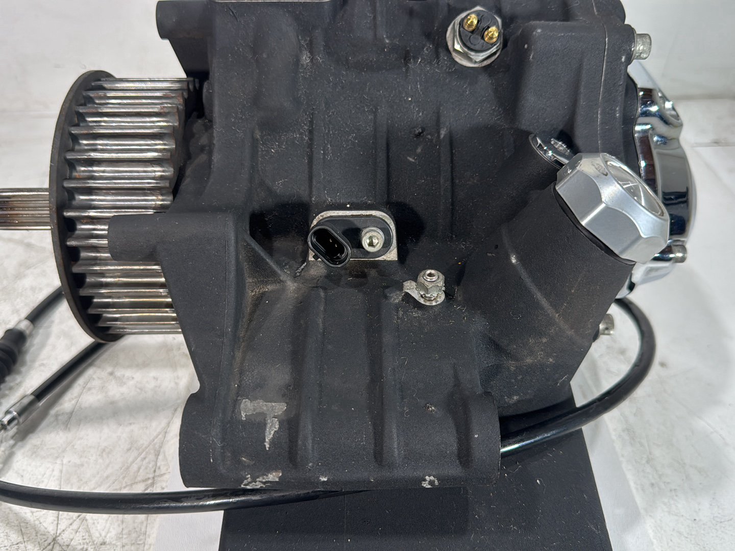 2007 Harley Street Glide Touring FLHX OEM 6 Speed Transmission Gearbox 44K
