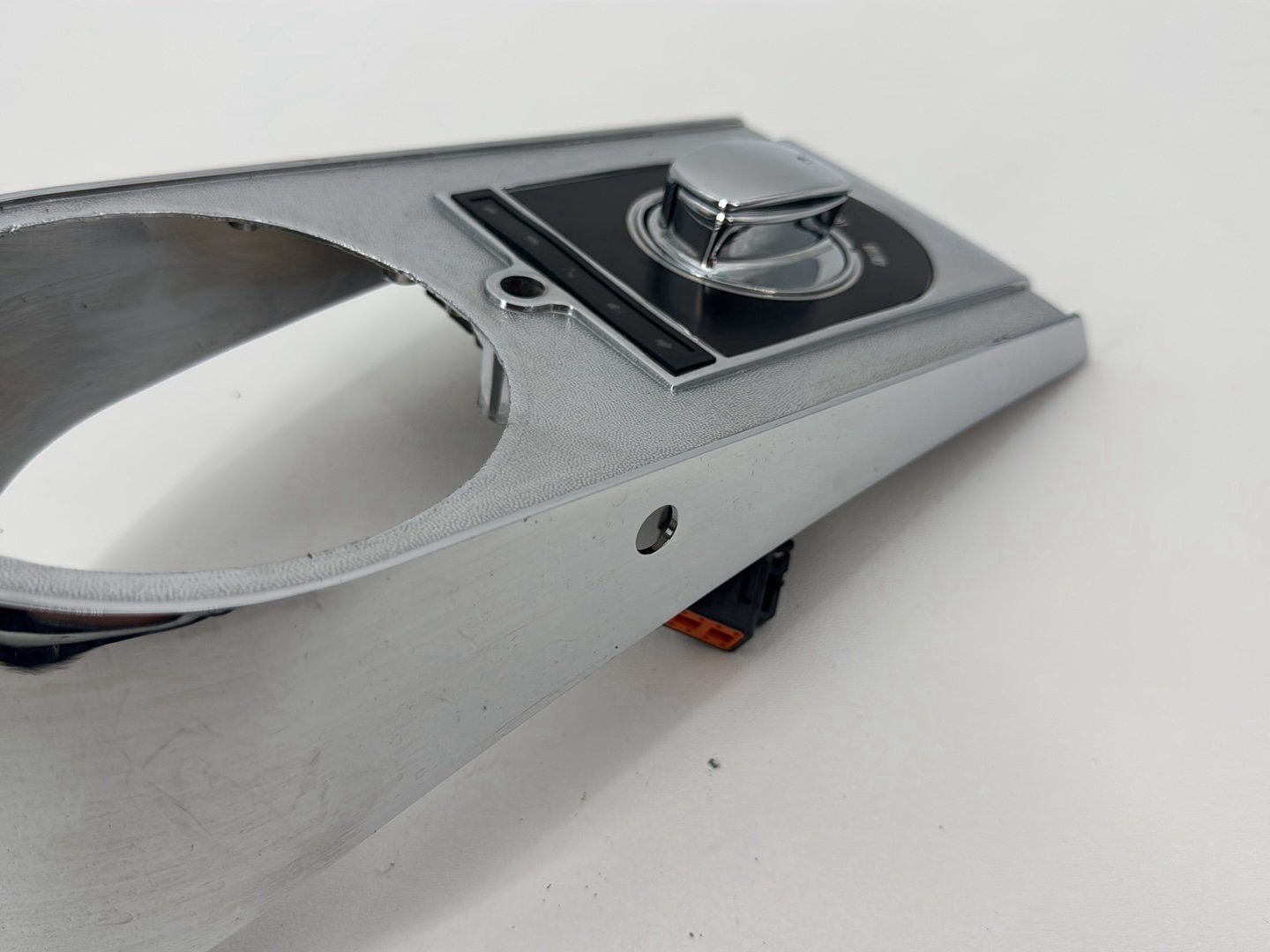 1999 - 2006 Harley-Davidson Dyna Wide Glide Fuel Gas Tank Dash Console NOKey 71246-99A