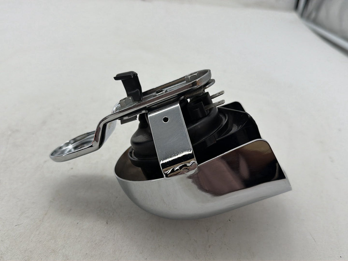 2010 Harley Street Glide Touring FLHX OEM Horn Signal Klaxon Chrome Cover