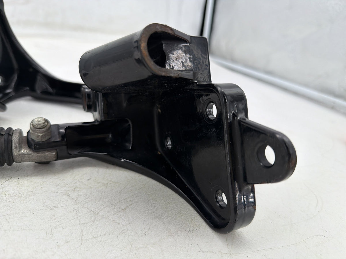 2006 Harley Softail Deuce FXSTDI OEM Left & Right Driver Step Foot Rest Pegs