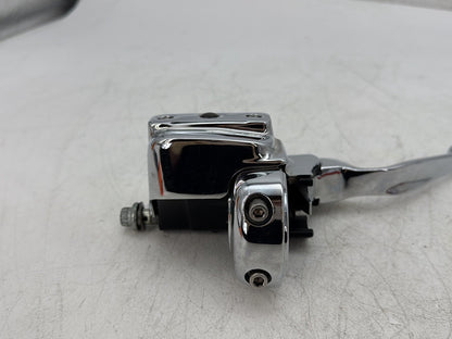 2000 Harley Dyna FXDWG Wide Glide OEM Front Right Brake Lever Master Cylinder