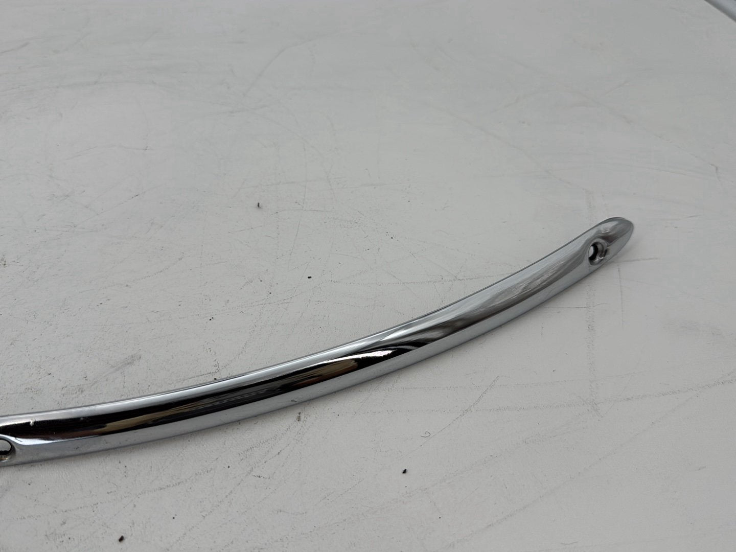 1999 - 2006 Harley-Davidson Touring Electra Glide Classic Front Windshield Mount Trim Strip 58247-96