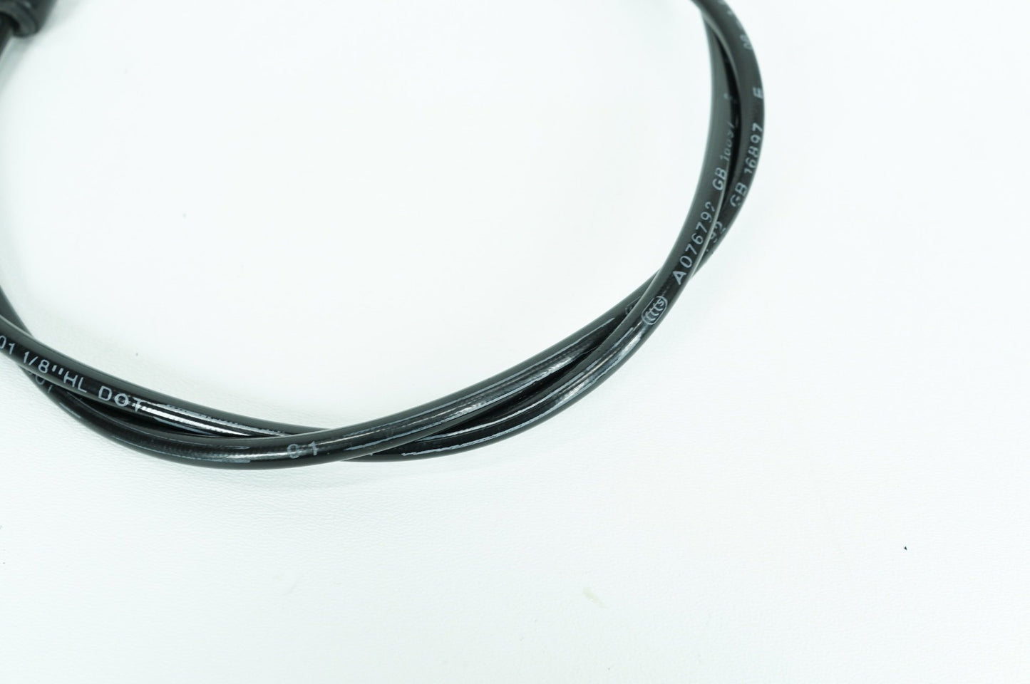 2007 - 2017 Harley-Davidson Dyna Street Bob Front Brake Hose Line Pipe NON-abs 45112-08A