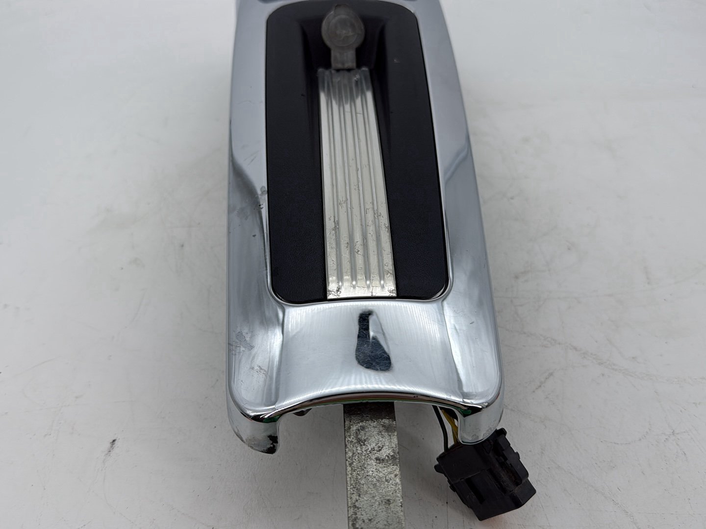 2008 Harley Touring FLHTCU Electra Glide Ultra OEM Fuel Gas Tank Dash Console NOKey
