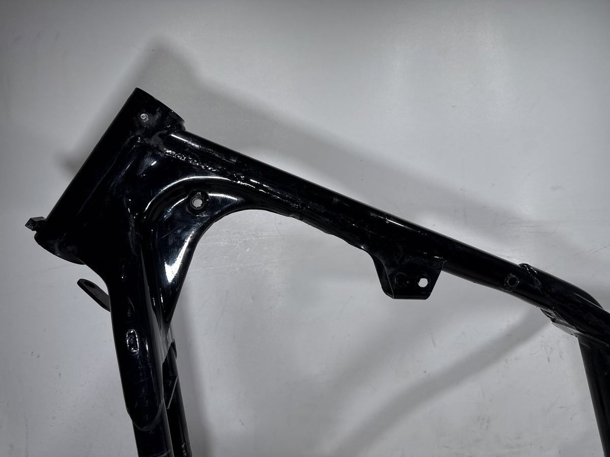2000 Harley Sportster 1200 Custom XL1200C OEM Body Main Frame Chassis SLVG