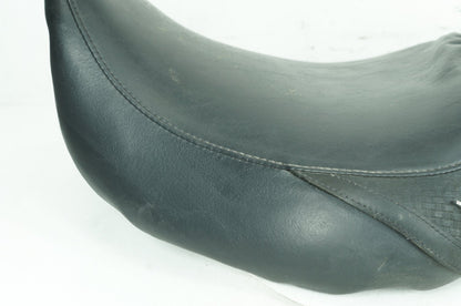 1999 - 2006 Harley-Davidson Touring Electra Glide Passenger Rider Driver Seat Saddle  	51704-05