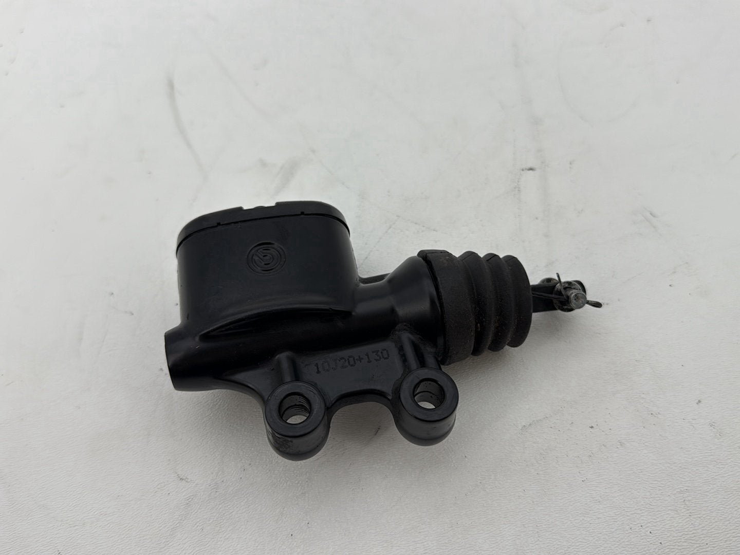 2011 Harley Road King Touring FLHRC Classic OEM Rear Brake Master Cylinder Reservoir