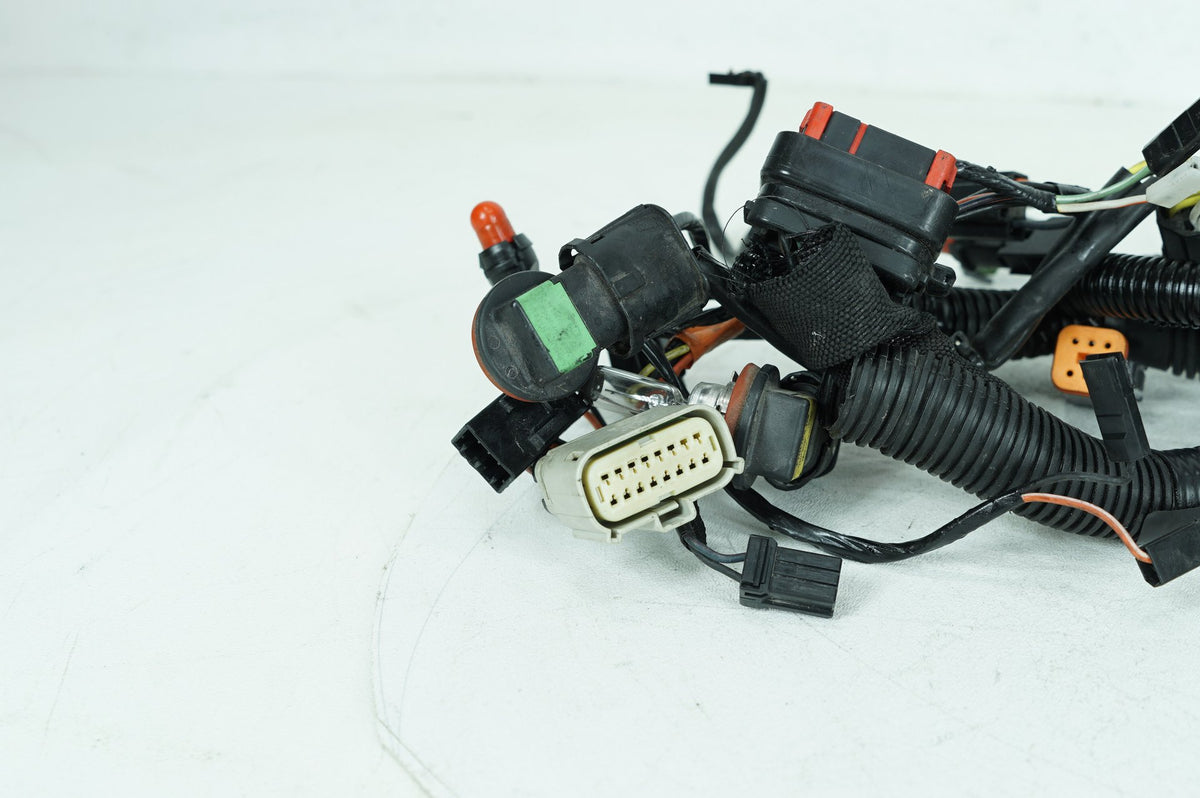 2007 - 2011 Harley-Davidson Touring Electra Screamin Eagle Front Sub Wiring Harness Loom Interconnect 70232-07