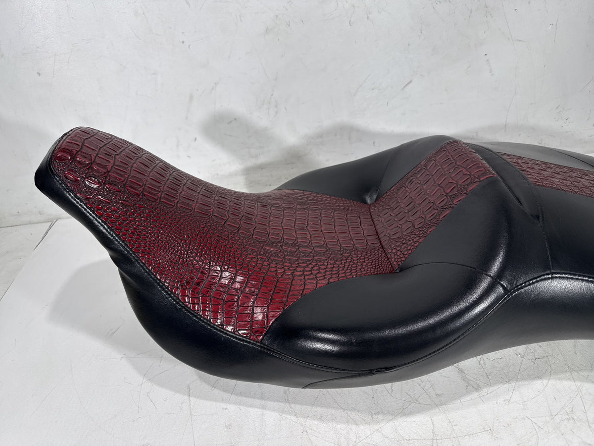 1997 Harley Electra Glide Touring Ultra OEM Passenger Rider Driver Seat Saddle