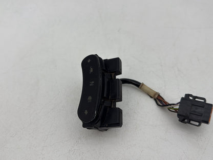 Harley-Davidson Misc  Dash Indicator Lamp Wire Plug In 68892-00A