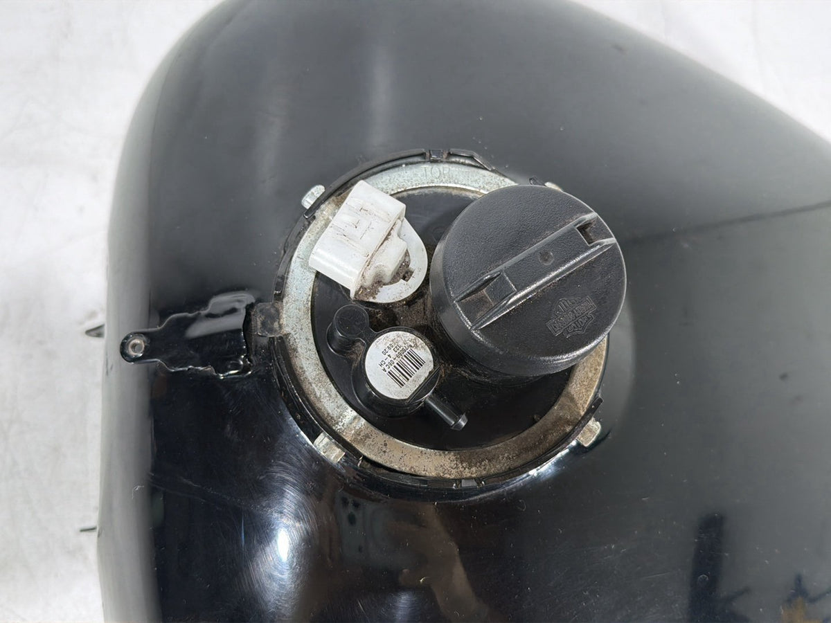 2014 Harley Electra Glide Touring Ultra OEM Fuel Gas Tank Gasoline Reservoir